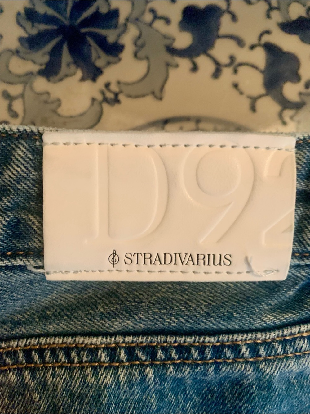 NWOT stradivarius Light Blue Wide-Leg Jeans - Picture 9 of 16